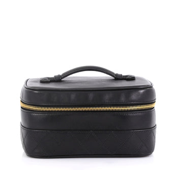 Chanel Model: Vintage Cosmetic Case Lambskin Black 42251/75