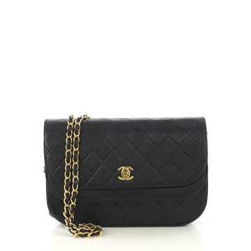 Chanel Model: Vintage Round Flap Bag Quilted Lambskin Small Blue 42251/91