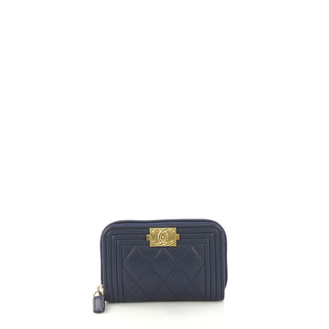 Chanel Model: Boy Zip Coin Purse Quilted Lambskin Small Blue 42396/43