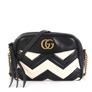 Gucci GG Marmont Shoulder Bag Matelasse Leather Medium