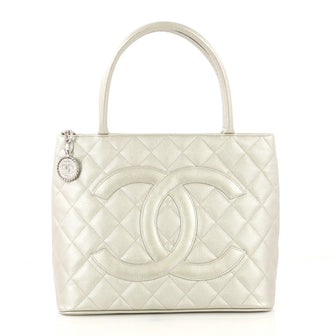 Chanel Model: Medallion Tote Quilted Caviar Silver 42583/1