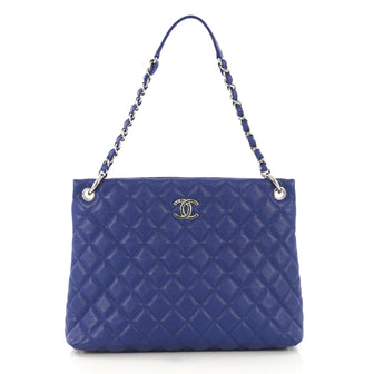 Chanel Model: Easy Tote Quilted Caviar Large Blue 42583/2