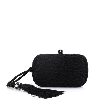Bottega Veneta Model: Vintage Tassel Clutch Embroidered Fabric Black 42595/2