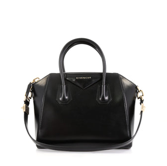 Givenchy Model: Antigona Bag Glazed Leather Small  Black 42599/2