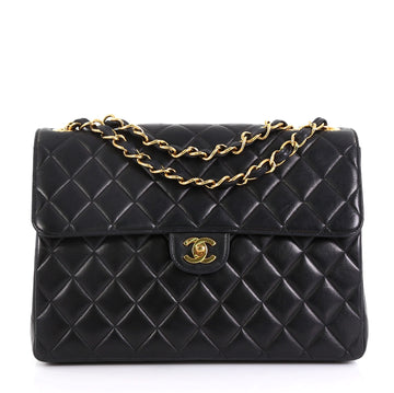 Chanel Model: Vintage Classic Single Flap Bag Quilted Lambskin Jumbo Black 42611/72