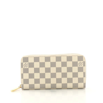 Louis Vuitton Zippy Wallet Damier