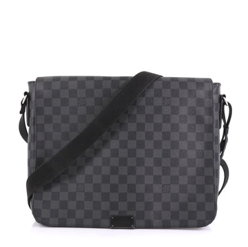 Louis Vuitton District Messenger Bag Damier Graphite GM