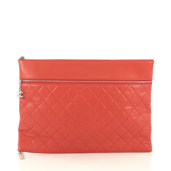 Chanel Expandable O Case Clutch Quilted Lambskin Large Red 4320867