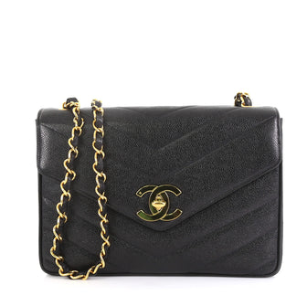 Chanel Vintage CC Flap Bag Chevron Caviar Medium Black 4322919