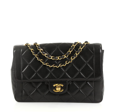 Chanel Vintage CC Chain Flap Bag Quilted Lambskin Medium Black 4376139