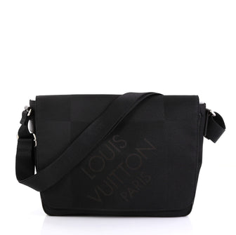 Louis Vuitton Geant Petit Messenger Handbag Limited Edition Canvas 