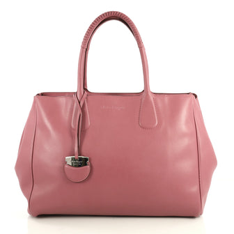 Salvatore Ferragamo Nolita Tote Leather Large Pink 438901
