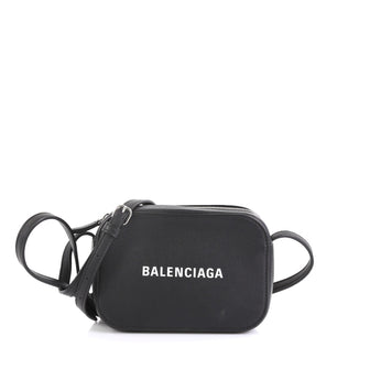 Balenciaga Everyday Crossbody Bag Leather XS Black 439881