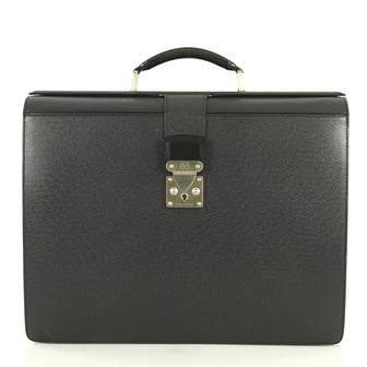 Louis Vuitton Pilot Briefcase Taiga Leather Black 44471135