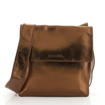 Chanel Vintage Flat Crossbody Bag Leather Medium Metallic 4570821