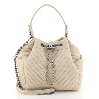 Chanel CC Chain Drawstring Bucket Bag Chevron Sheepskin Small Neutral 457705