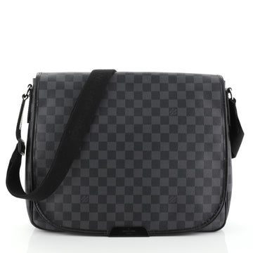 Louis Vuitton District Messenger Bag Damier Graphite GM