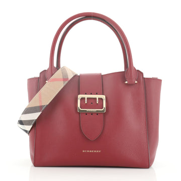 Buckle Tote Leather Medium