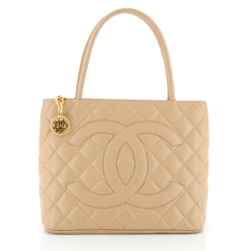 Medallion Tote Quilted Caviar