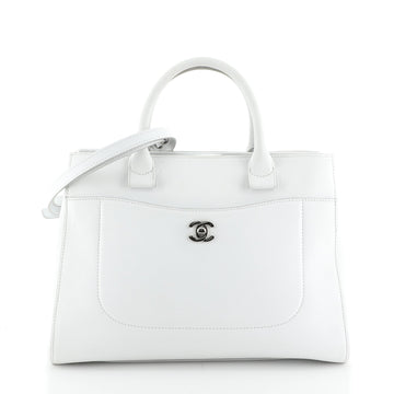 Chanel Neo Executive Tote Grained Calfskin Small White 4757350