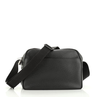 Louis Vuitton Reporter Bag Taiga Leather PM