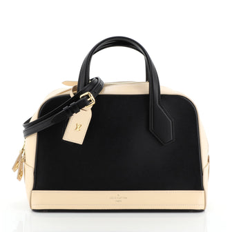 Louis Vuitton Dora Handbag Leather PM