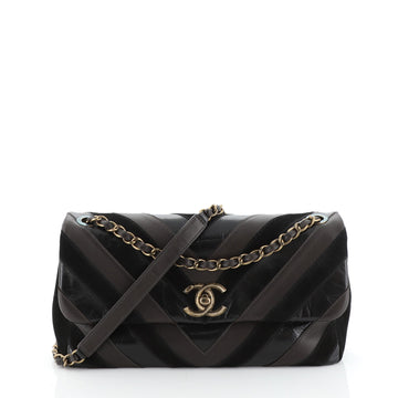 Chanel Surpique CC Flap Bag Chevron Lambskin and Suede Jumbo