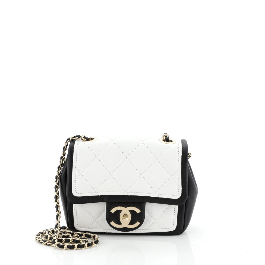 Chanel Graphic Flap Bag Quilted Calfskin Mini Black 487486