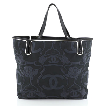 Chanel CC Camellia Tote Velvet Large