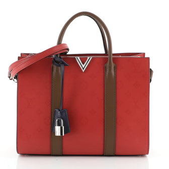 Very Tote Monogram Leather MM