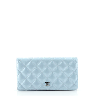 Bi-Fold Wallet Quilted Patent