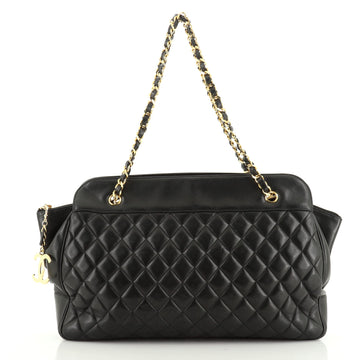 Chanel Vintage CC Charm Chain Tote Quilted Lambskin Large