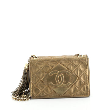 Chanel Vintage Diamond CC Flap Bag Quilted Lambskin Small