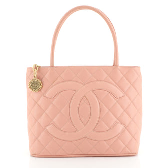 Medallion Tote Quilted Caviar
