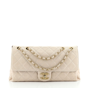 Chanel Clams Pocket Flap Bag Quilted Glazed Calfskin Jumbo