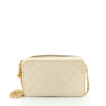 Chanel Vintage Diamond CC Camera Shoulder Bag Quilted Caviar Medium