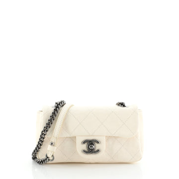 Simply CC Flap Bag Quilted Caviar Mini