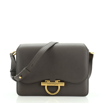 Classic Flap Bag Leather Small