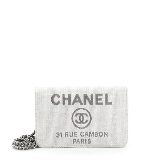 Deauville Wallet on Chain Raffia
