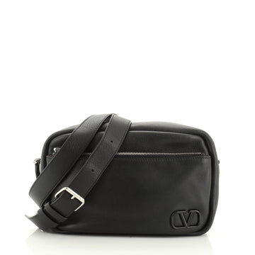 VLogo Shoulder Bag Leather Medium