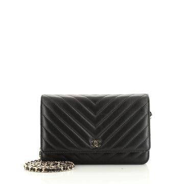 Wallet on Chain Chevron Lambskin