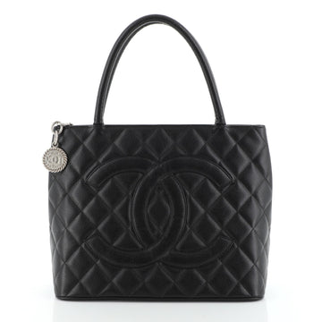 Medallion Tote Quilted Caviar