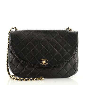 Vintage Round Flap Bag Quilted Lambskin Medium