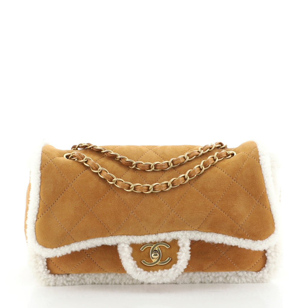 Timeless/classique crossbody bag Chanel Beige in Suede - 36889693