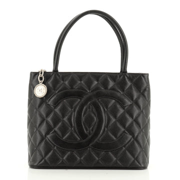 Medallion Tote Quilted Caviar