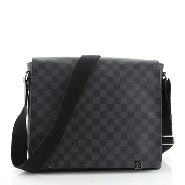 Louis Vuitton District NM Messenger Bag Damier Graphite MM