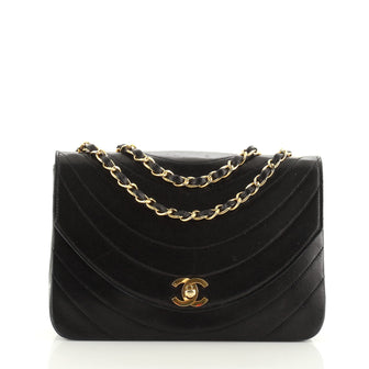 Chanel Vintage Crescent Flap Bag Horizontal Quilted Leather Medium