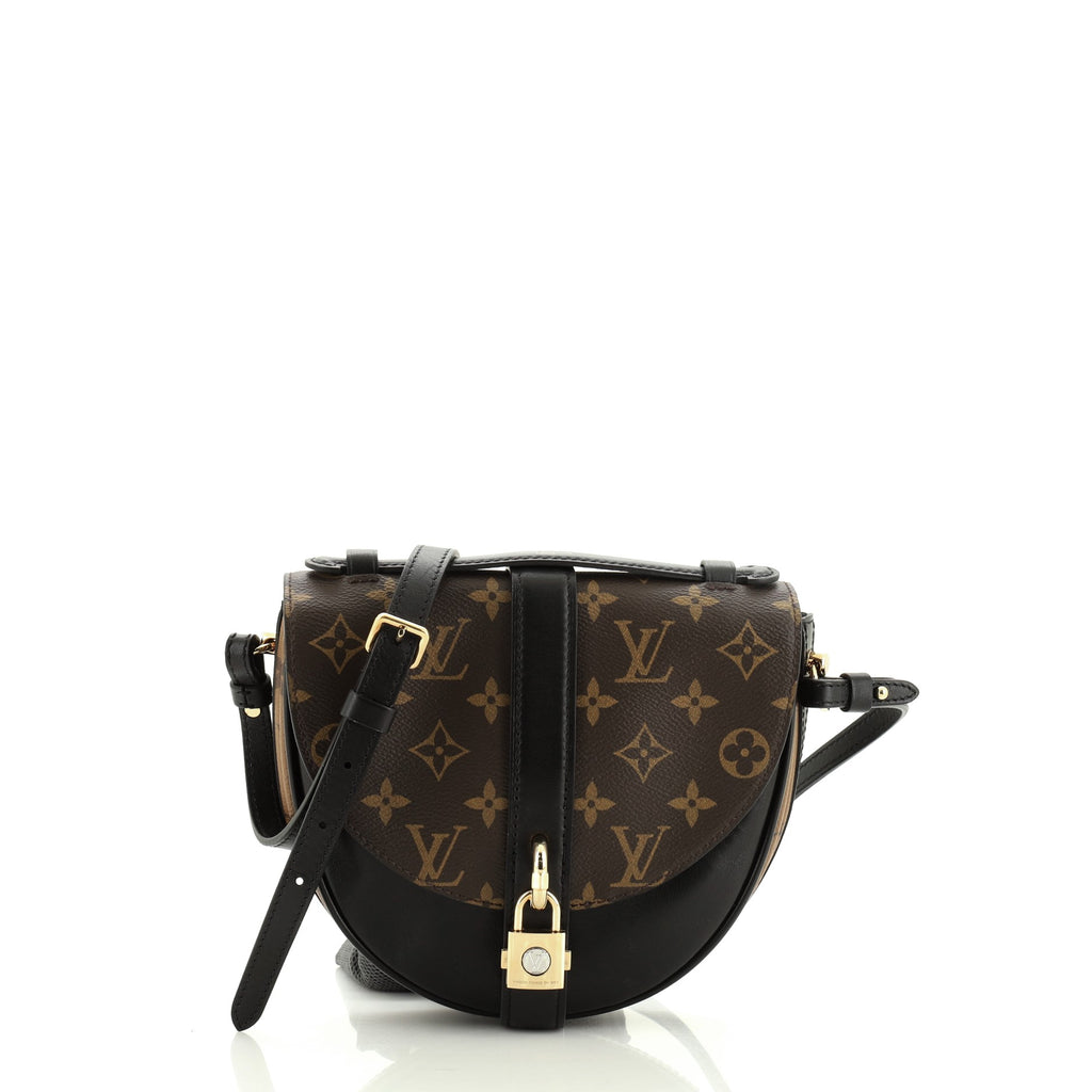 Louis Vuitton Chantilly Lock Leather Handbag