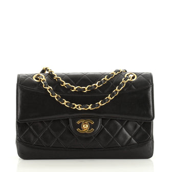 Chanel Vintage CC Chain Flap Bag Quilted Lambskin Medium