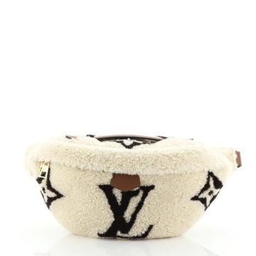 Louis Vuitton Bum Bag Monogram Giant Teddy Fleece